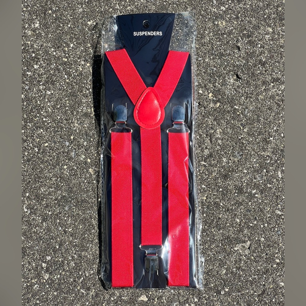 Red suspenders NWT